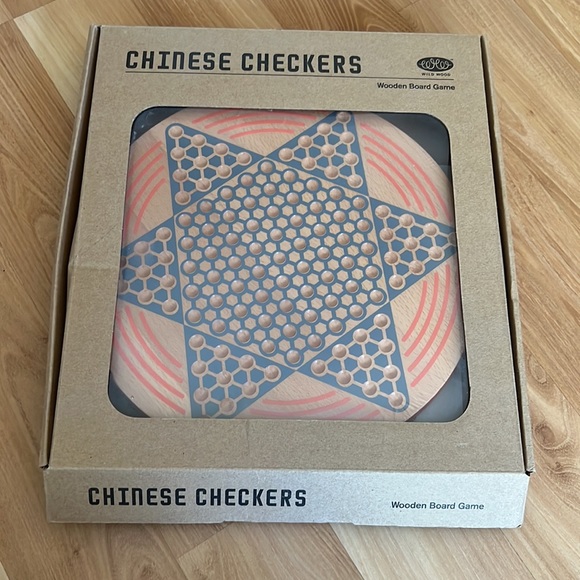 Chinese Checkers Board Game - Picture 11 of 16